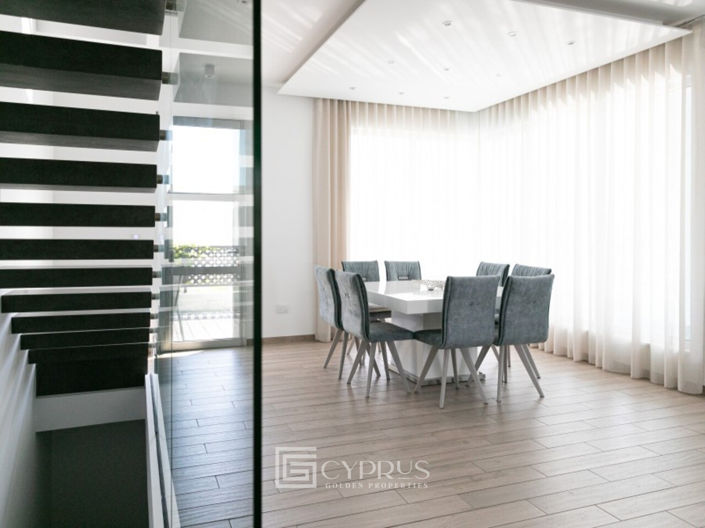 Image No.5-Villa de 4 chambres à vendre à Kato Paphos