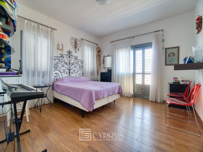 Image No.26-6 Bed Villa for sale