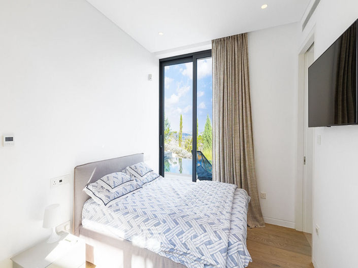 Image No.18-3 Bed Villa for sale