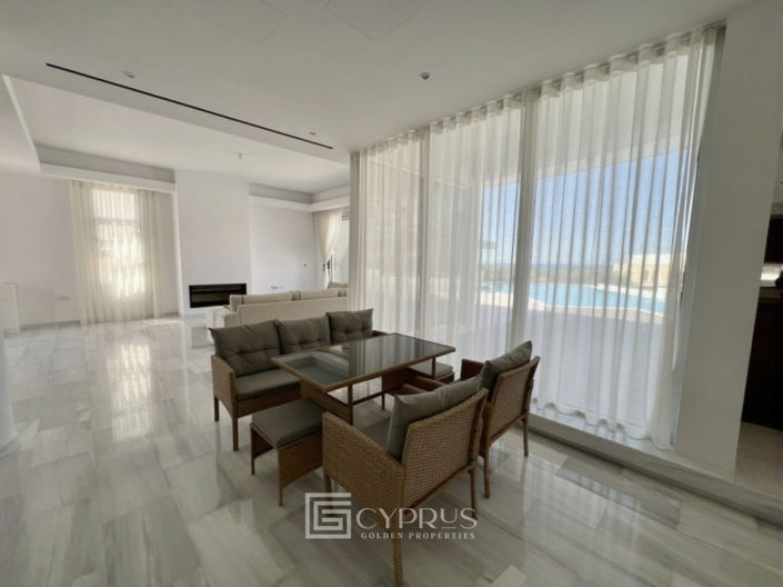 Image No.17-6 Bed Villa for sale