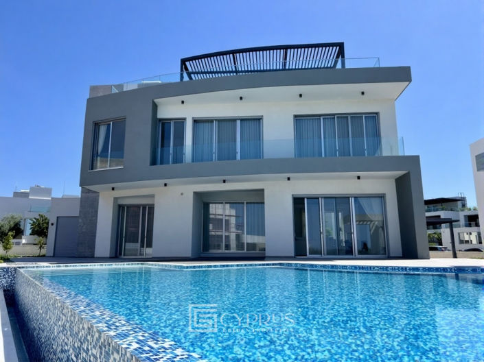 Image No.2-6 Bed Villa for sale