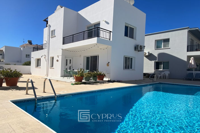 2 Bedroom Townhouse in Universal, Paphos