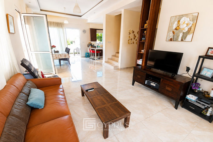 Image No.6-3 Bed Villa for sale