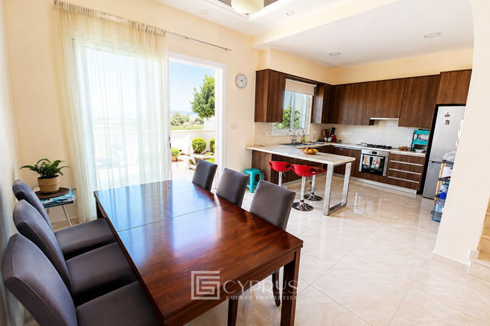 Image No.9-3 Bed Villa for sale