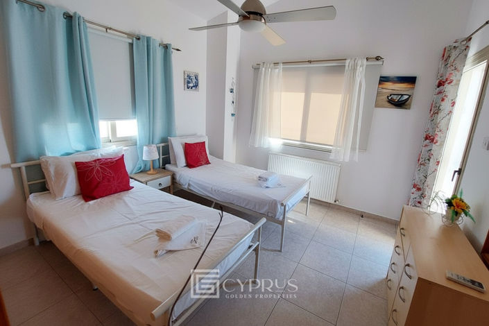 Image No.18-3 Bed Villa for sale