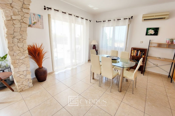 Image No.7-3 Bed Villa for sale