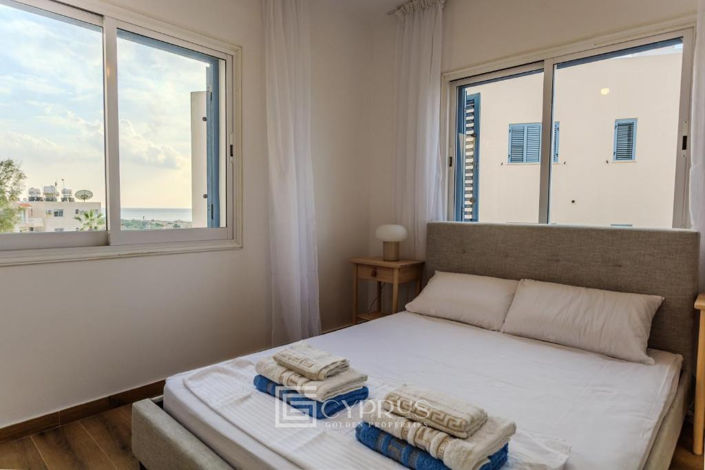 Image No.20-2 Bed Apartment for sale