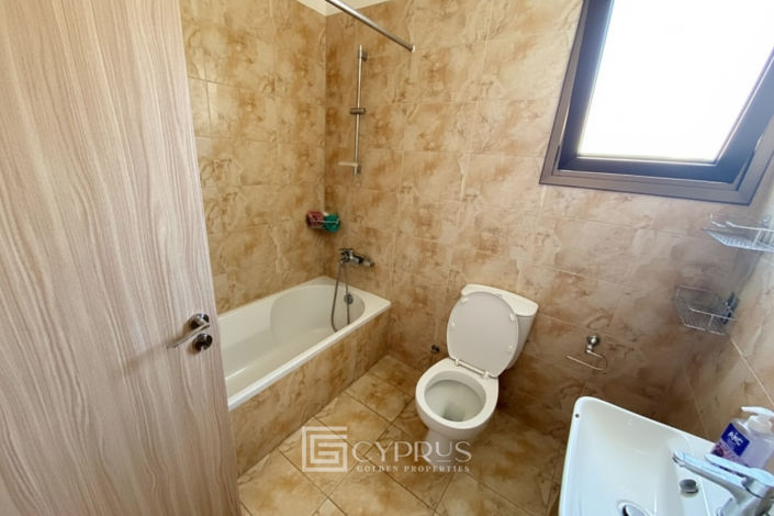 Image No.17-2 Bed Villa for sale