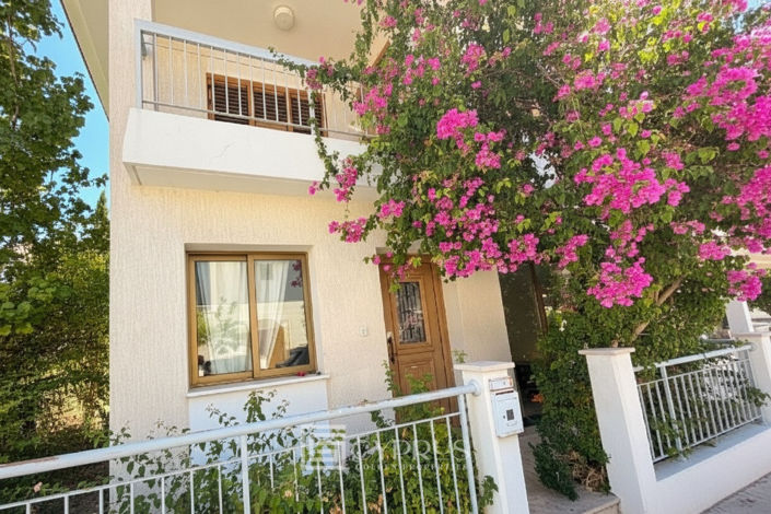 Image No.3-2 Bed Villa for sale