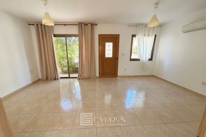Image No.8-2 Bed Villa for sale