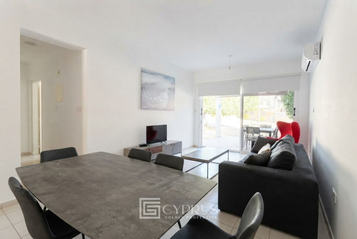 Image No.8-2 Bed Apartment for sale