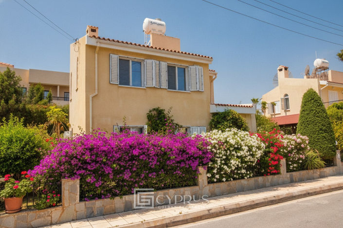 Image No.2-3 Bed Villa for sale
