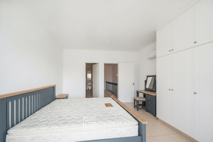 Image No.18-2 Bed Townhouse for sale