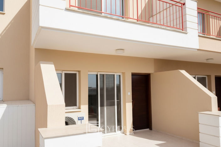 Image No.22-2 Bed Townhouse for sale