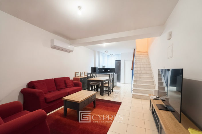 Image No.8-2 Bed Townhouse for sale