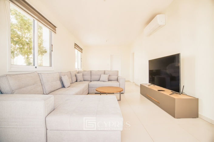 Image No.6-2 Bed Bungalow for sale