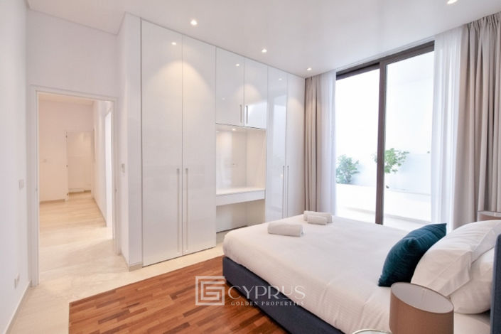 Image No.18-5 Bed Villa for sale