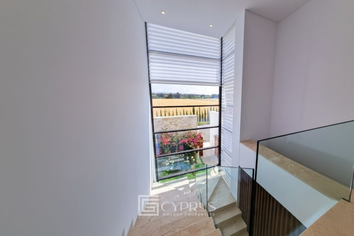 Image No.30-5 Bed Villa for sale