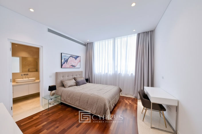 Image No.32-5 Bed Villa for sale