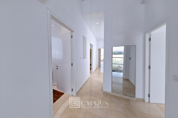 Image No.33-5 Bed Villa for sale