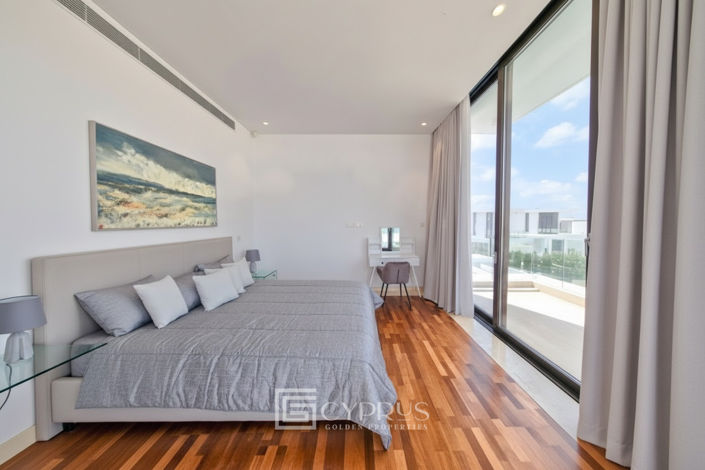 Image No.37-5 Bed Villa for sale
