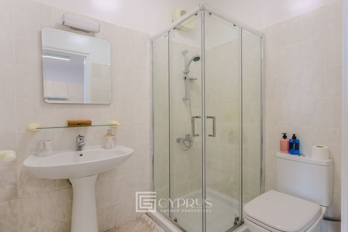 Image No.21-2 Bed Apartment for sale