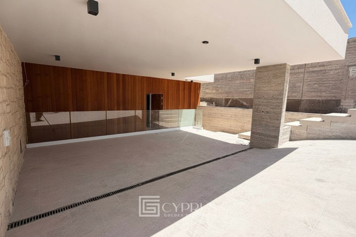 Image No.7-4 Bed Villa for sale