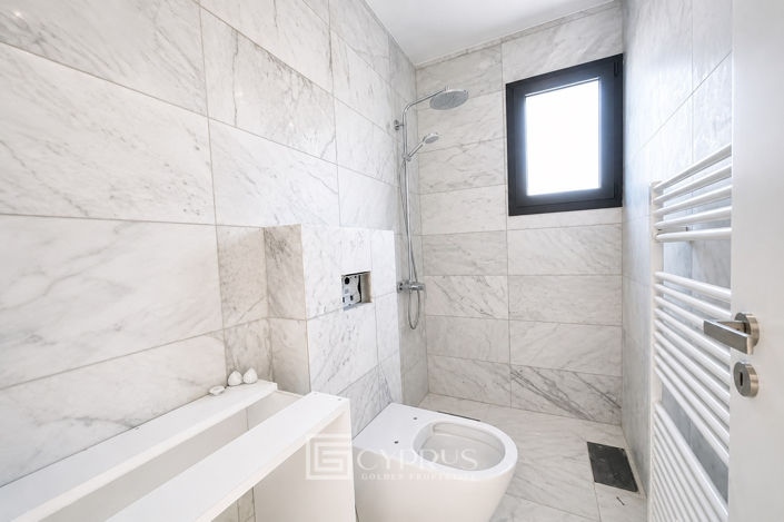 Image No.13-3 Bed Villa for sale