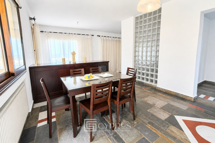 Image No.11-3 Bed Villa for sale
