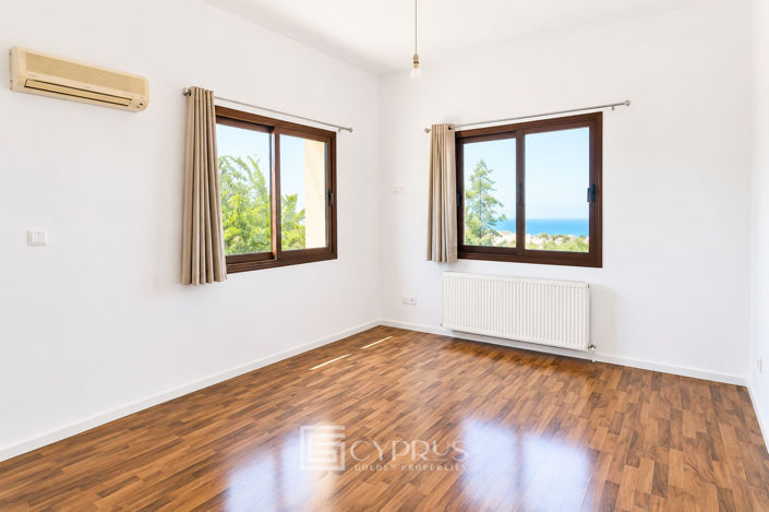 Image No.21-3 Bed Villa for sale