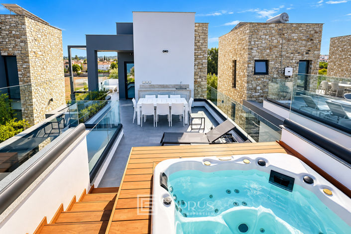 Image No.27-4 Bed Villa for sale
