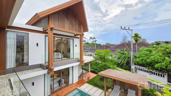 Image No.10-3 Bed Villa for sale