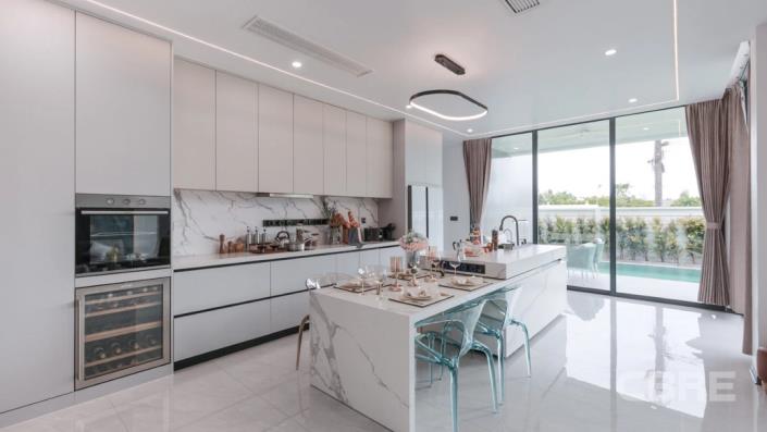 Image No.5-4 Bed Villa for sale