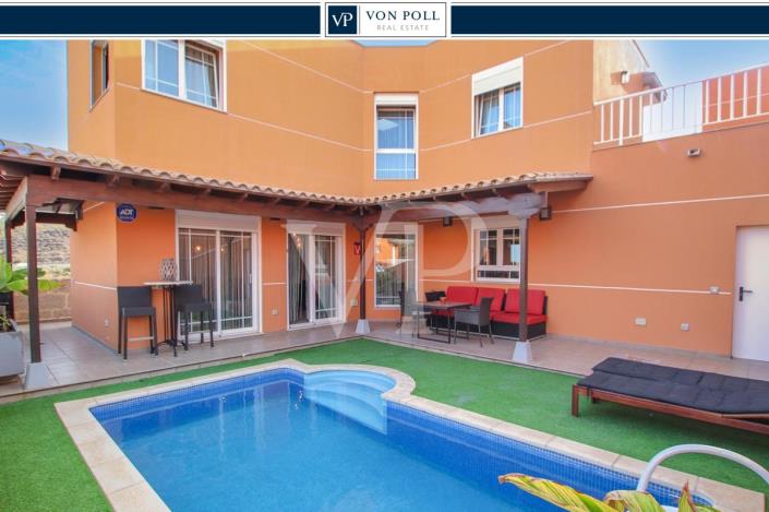 Image No.1-Maison / Villa de 4 chambres à vendre à Los Cristianos