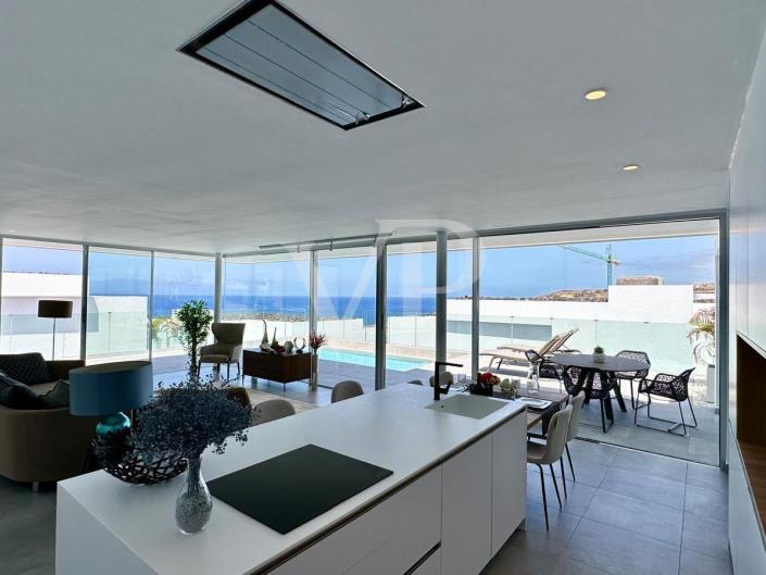 Image No.11-3 Bed Villa for sale