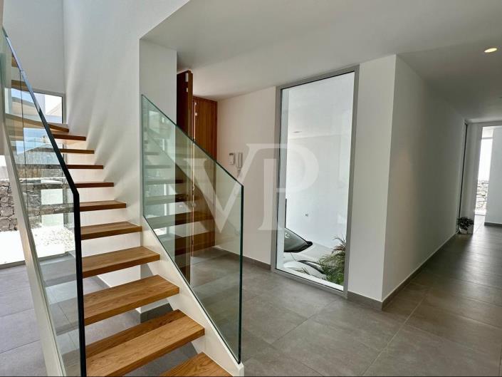 Image No.28-3 Bed Villa for sale