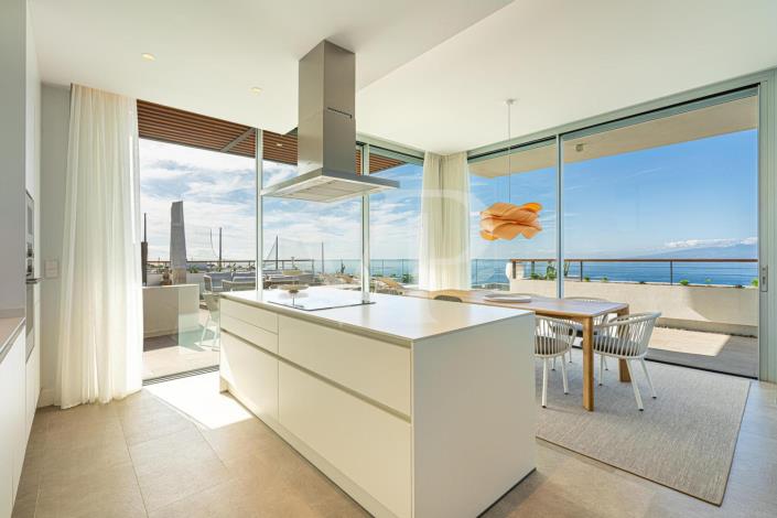 Image No.18-3 Bed Penthouse for sale