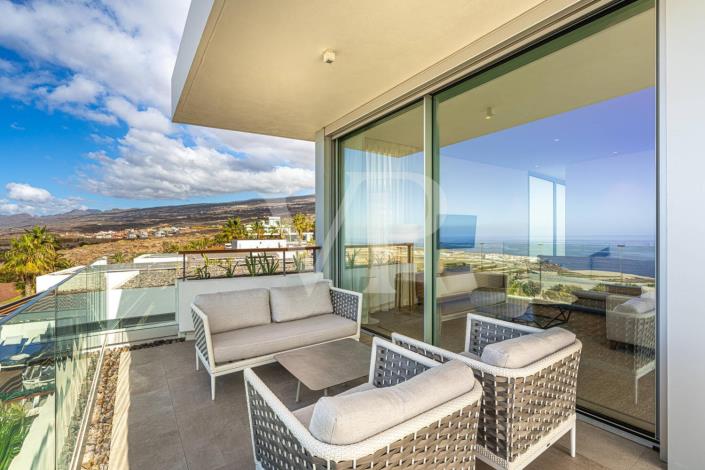 Image No.20-3 Bed Penthouse for sale