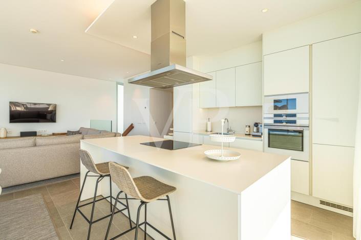 Image No.17-3 Bed Penthouse for sale