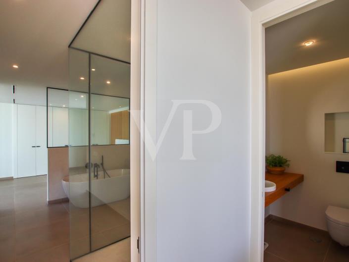 Image No.13-5 Bed Villa for sale