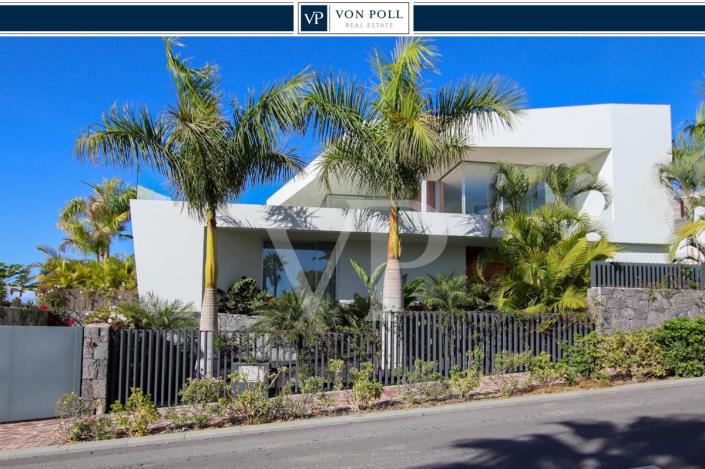 Image No.1-5 Bed Villa for sale