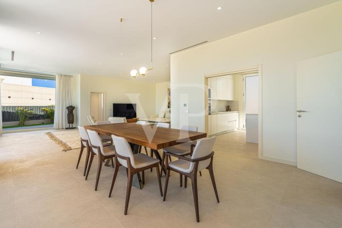 Image No.15-4 Bed Villa for sale