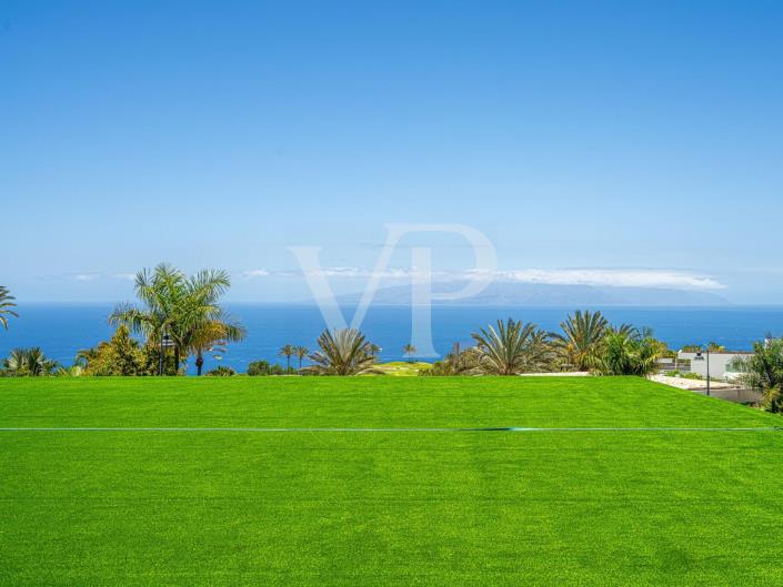 Image No.5-5 Bed Villa for sale