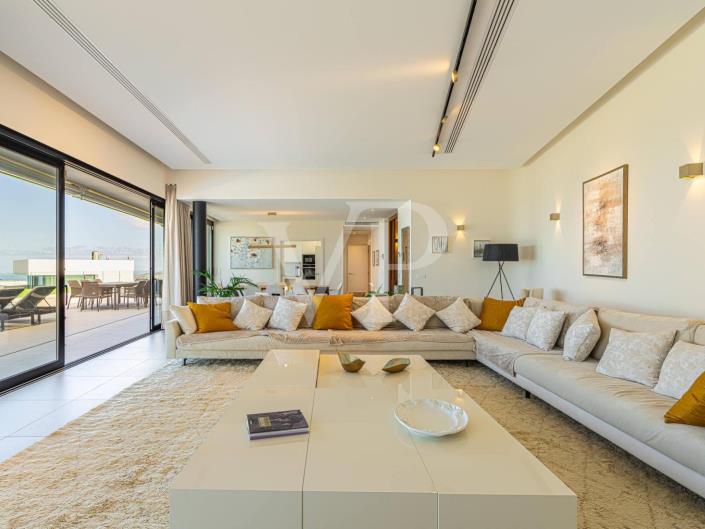 Image No.14-5 Bed Villa for sale