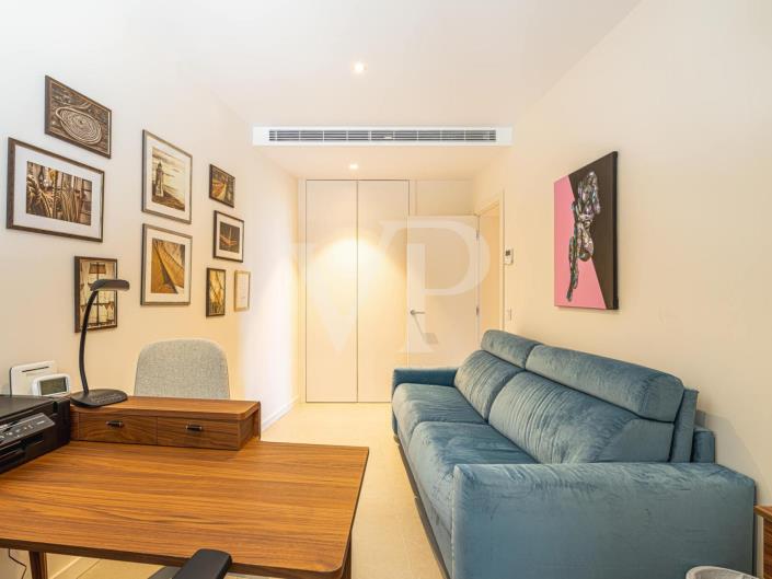 Image No.20-5 Bed Villa for sale