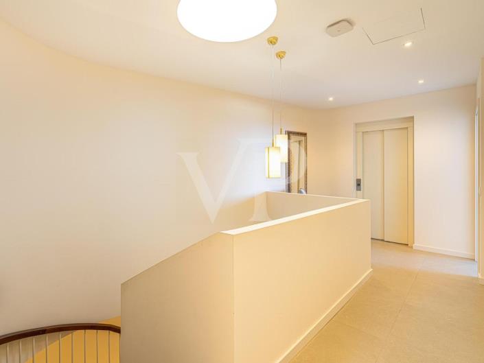 Image No.53-5 Bed Villa for sale