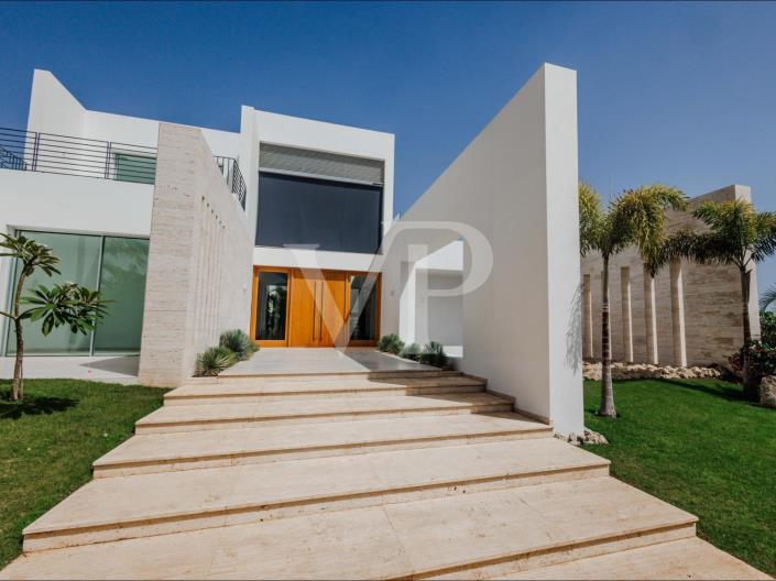 Image No.47-4 Bed Villa for sale