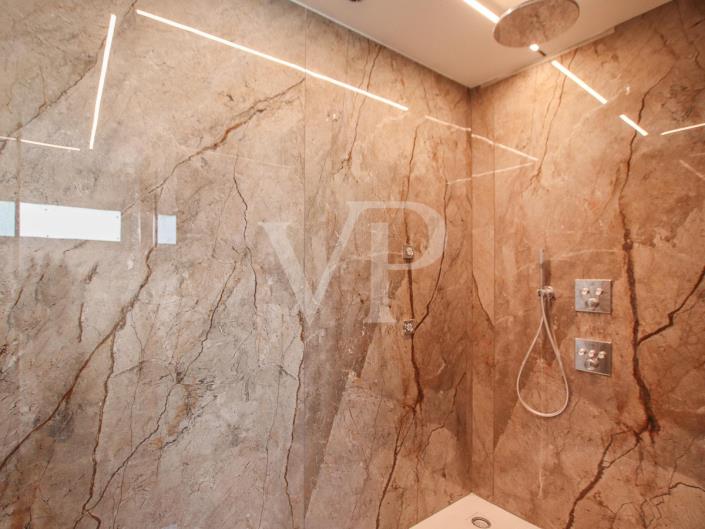 Image No.39-4 Bed Villa for sale