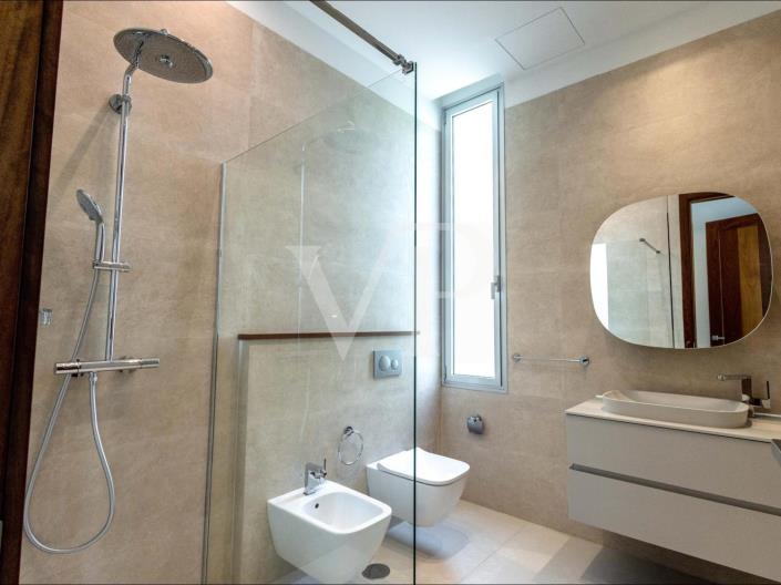 Image No.14-4 Bed Villa for sale