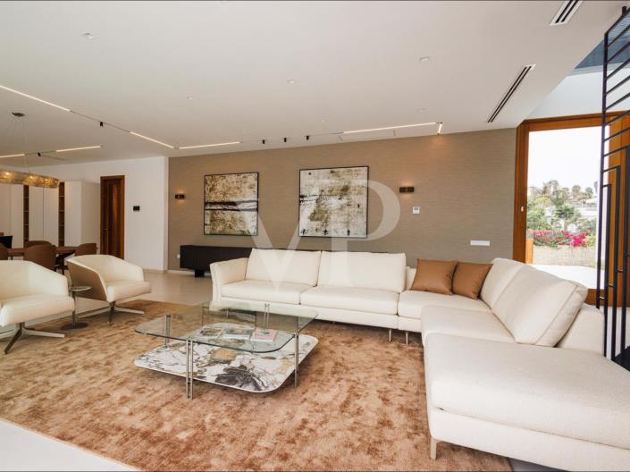 Image No.25-4 Bed Villa for sale